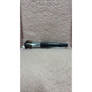 Younique Tapered Blusher‎ Brush for Blush and Contour